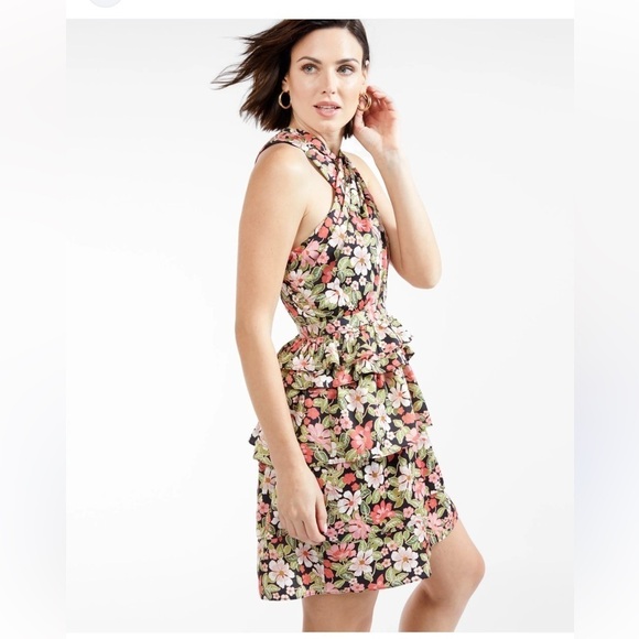 Outerknown Bailey Short Tiered Dress in Navy with Pink Flowers Sz 6 - Picture 13 of 14